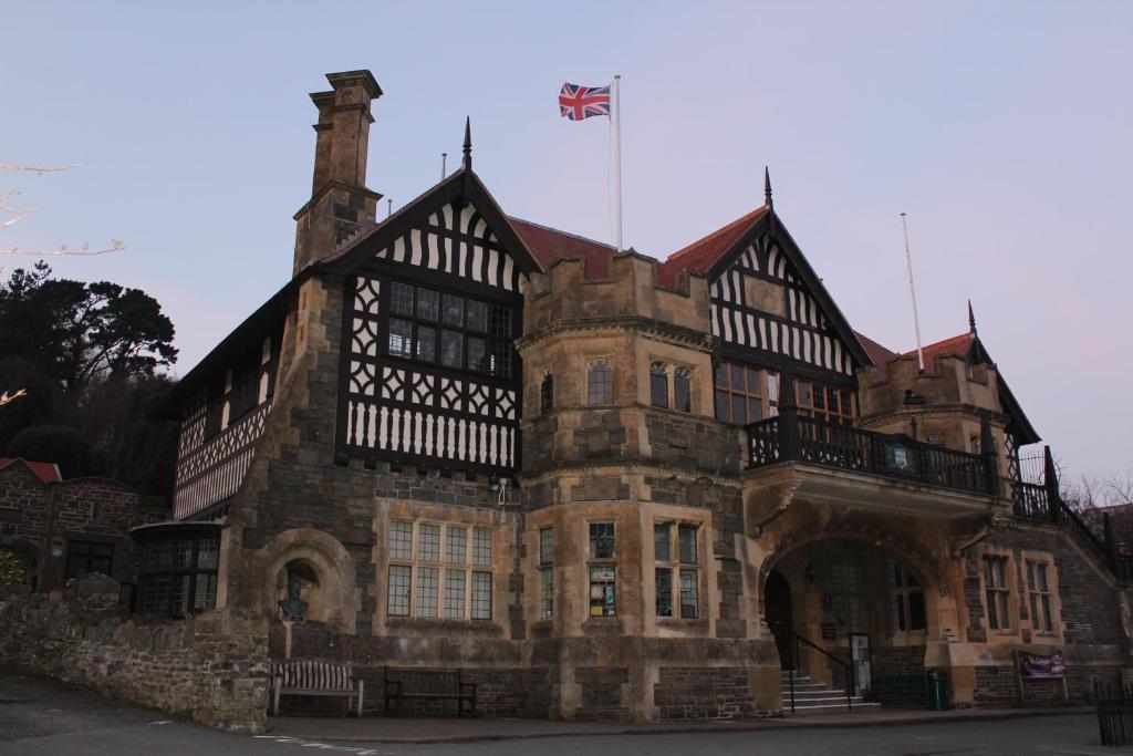 Castle Hill Guest House Lynton Esterno foto