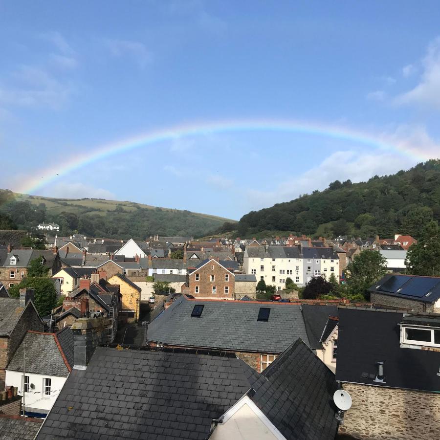 Castle Hill Guest House Lynton Esterno foto