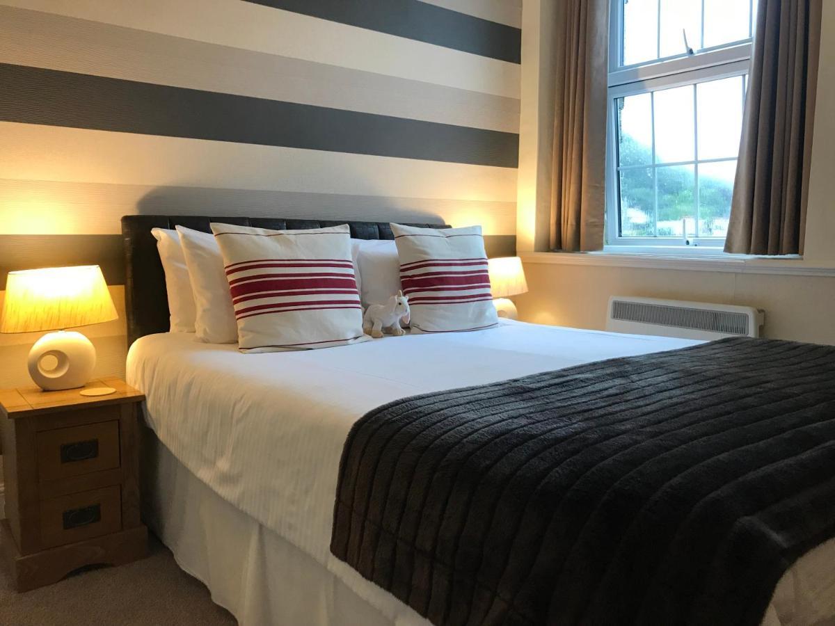 Castle Hill Guest House Lynton Esterno foto