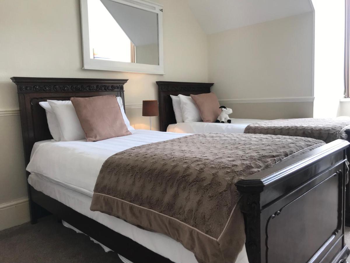 Castle Hill Guest House Lynton Esterno foto