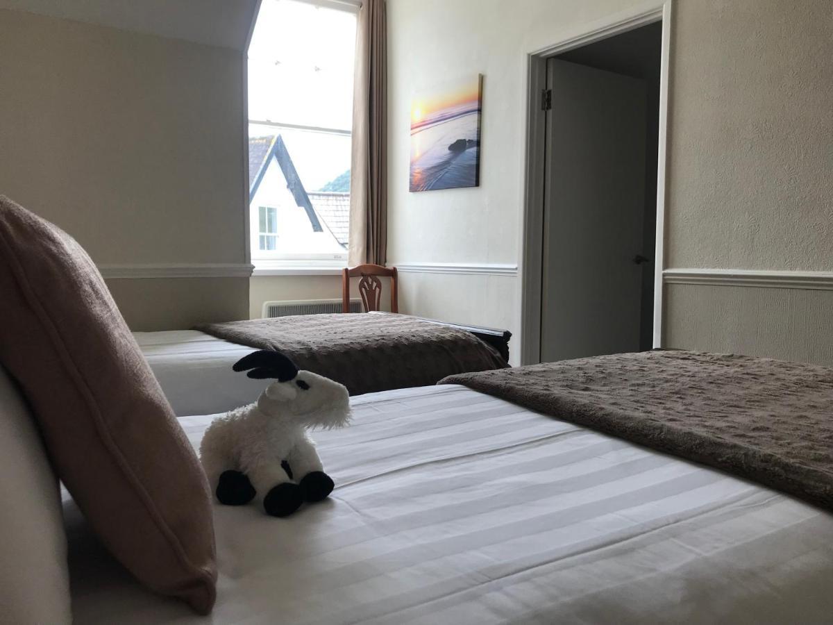 Castle Hill Guest House Lynton Esterno foto