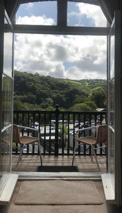 Castle Hill Guest House Lynton Esterno foto
