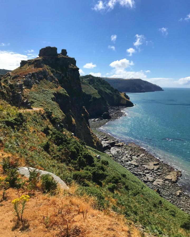 Castle Hill Guest House Lynton Esterno foto