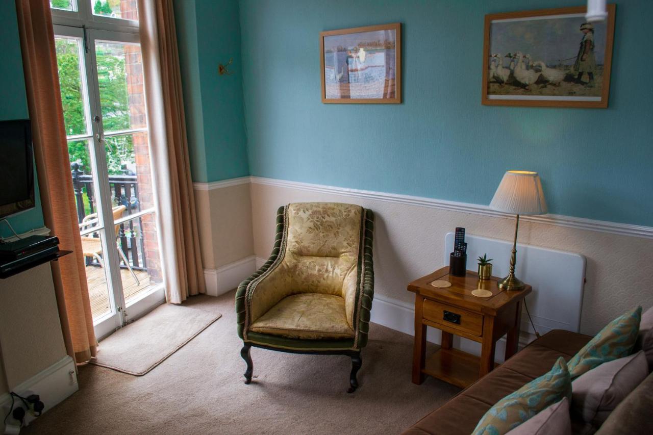 Castle Hill Guest House Lynton Esterno foto
